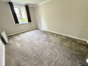 Bedroom- click for photo gallery